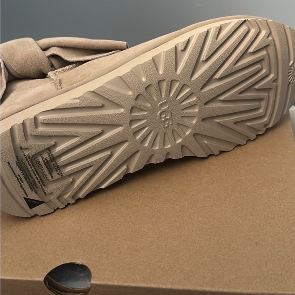 UGG Women's Beige classic mini Suede Bow Boots - Picture 3 of 5